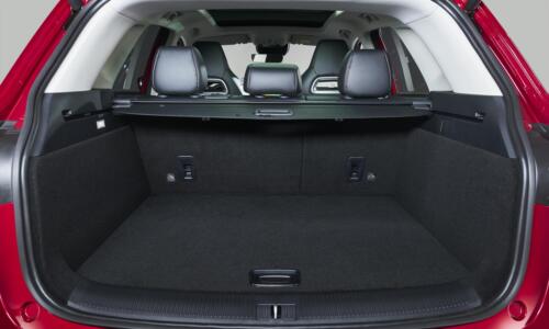 MG-EHS-Plug-in-Hybrid-trunk